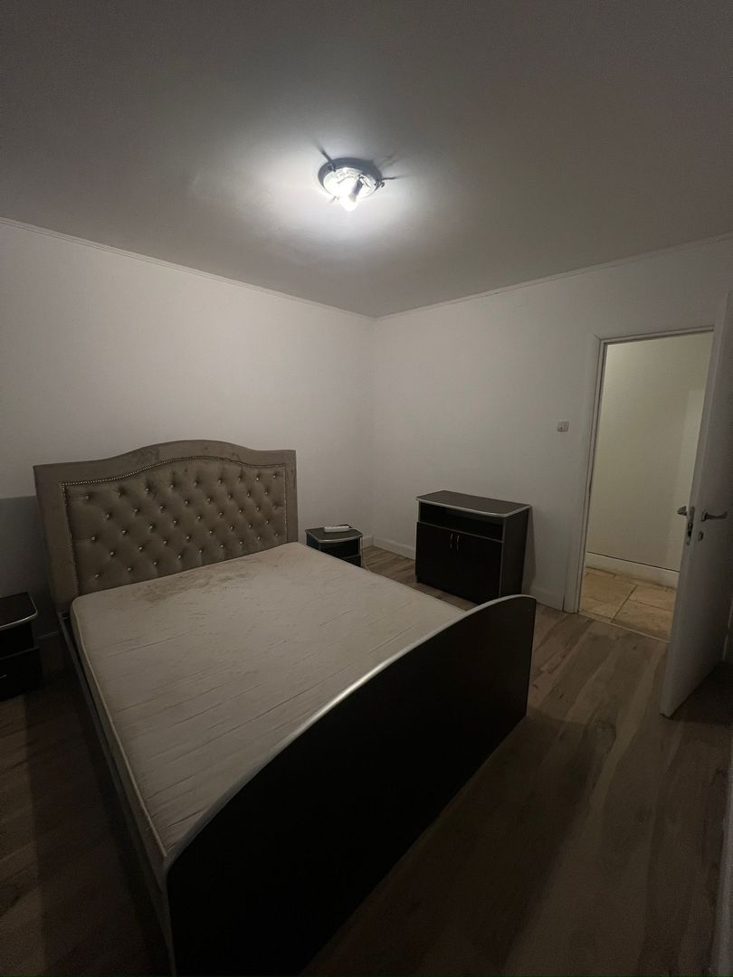 AP. 3 CAMERE RAHOVA, BUCATARIE INCHISA, LOC PARCARE, BLOC REABILITAT - Poză 2