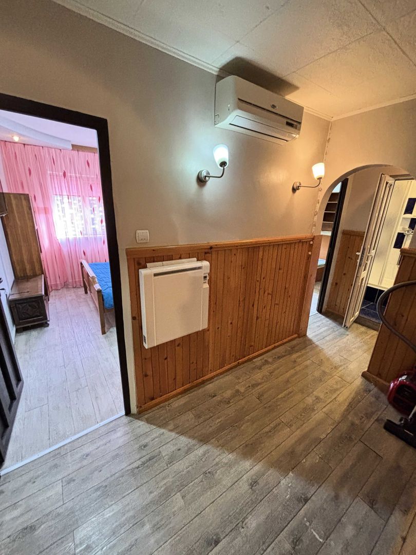 Apartament 4 camere. Zona Brancoveanu. - Poză 3