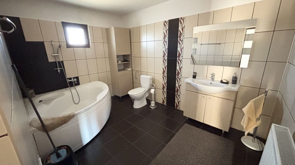 VILĂ MODERNĂ P+1 169 MP UTILI, CURTE GENEROASĂ 768 MP, IN APROPIERE DE BUCURESTI - Poză 25