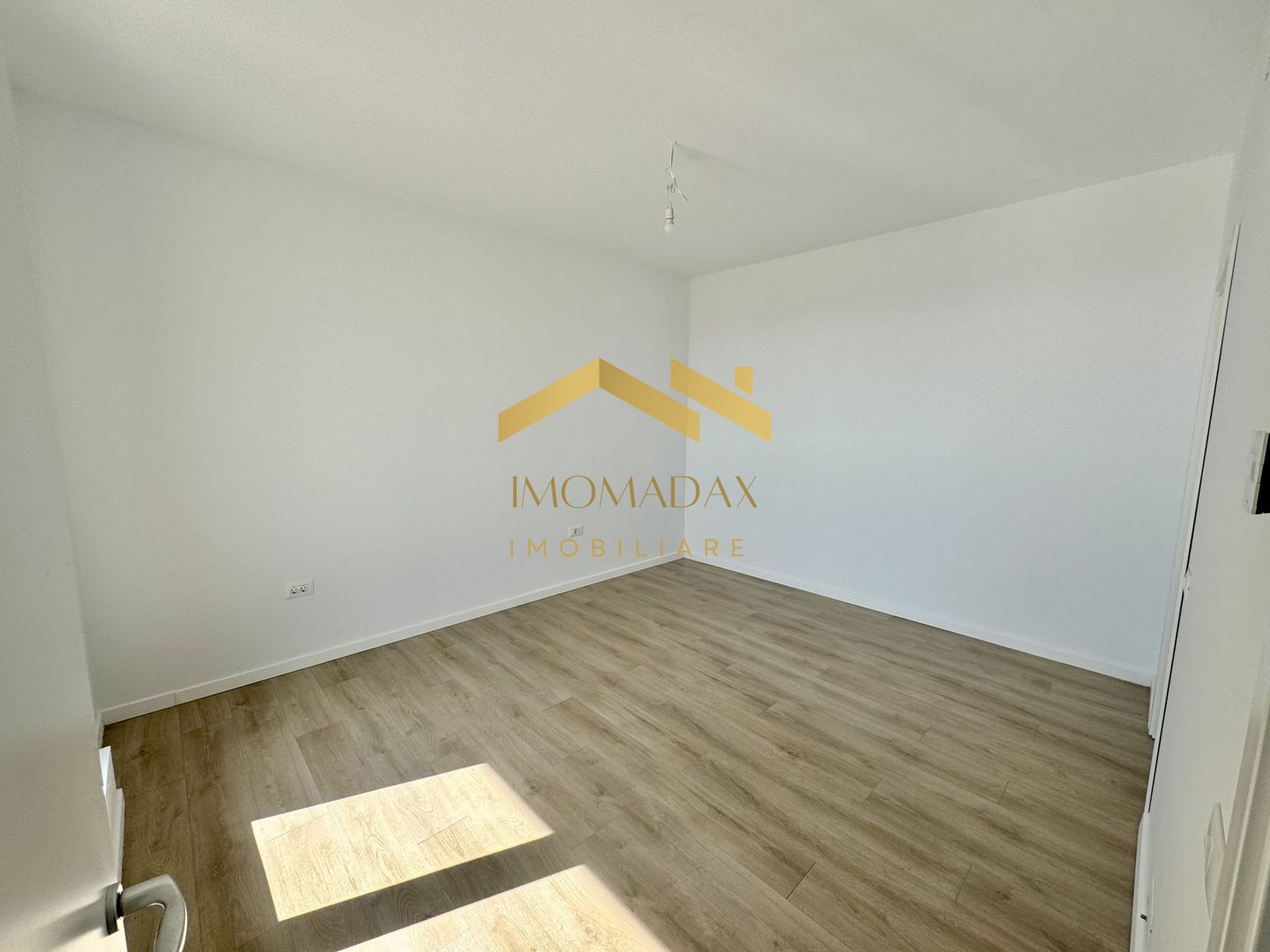 Aradului-3 Camere- 2 Terase - Poză 19