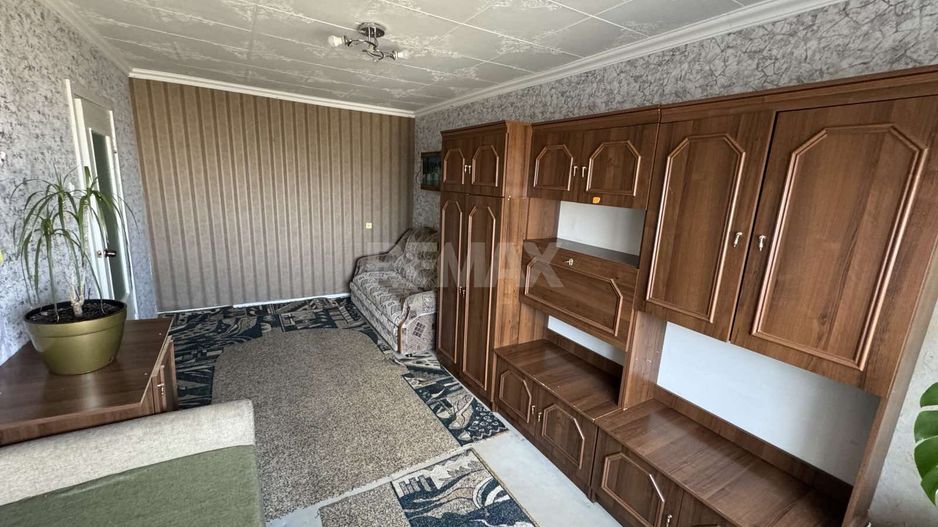 Se vinde apartament vizavi de parc - Poză 3