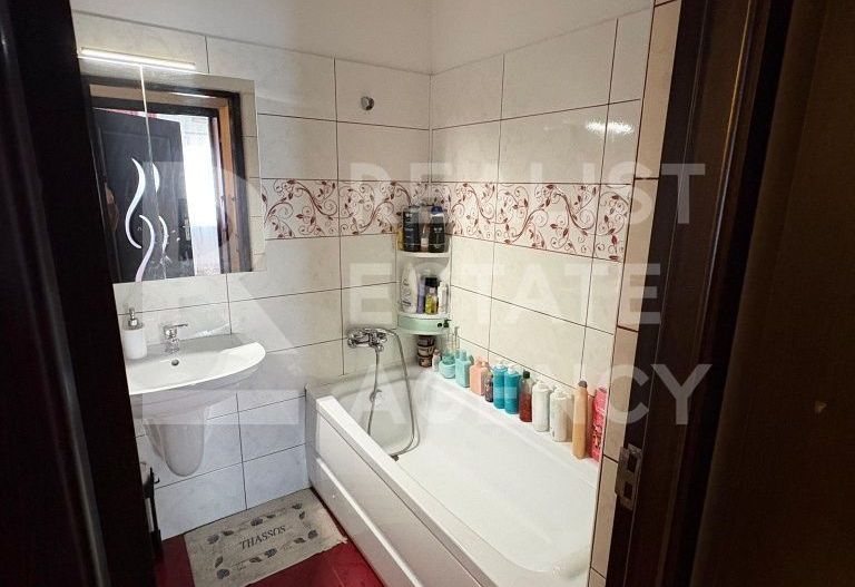 Vânzare, apartament cu 3 camere în zona Militari Residence - Poză 8