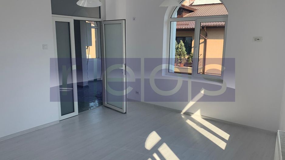 VANZARE - VILA 9 CAMERE  - Vasile Lascar, Mihai Eminescu, Bd. Dacia - Poză 5