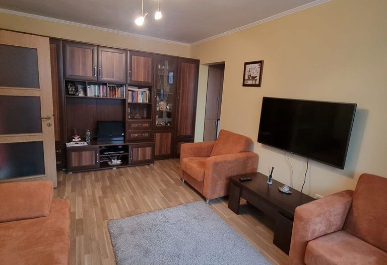 Apartament 2 camere de închiriat Piața Sudului - Poză 2