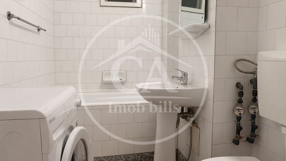 Apartament de închiriat cu 3 camere în zona centrală, Oradea - Poză 8
