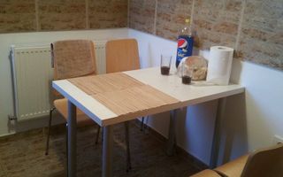 Apartament 3 camere in Romana, anexe, boxa - Poză 9