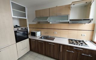 Apartament 3 camere - Poză 4