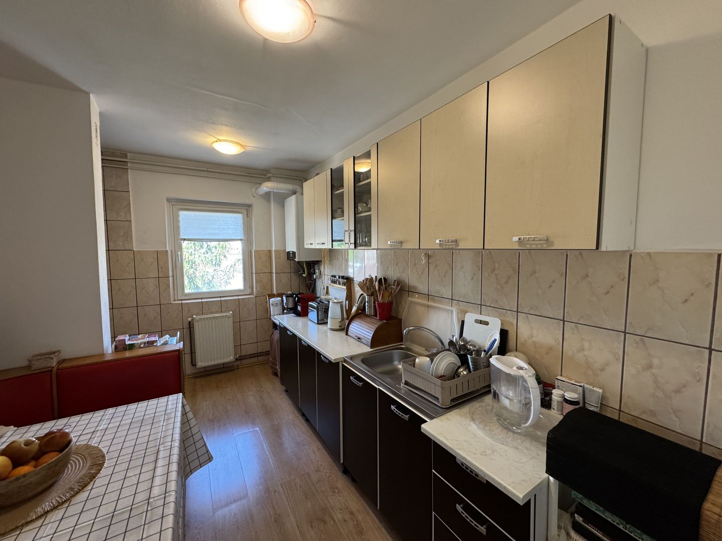 Apartament decomandat cu 3 camere in Florilor, strada Crinului - Poză 7