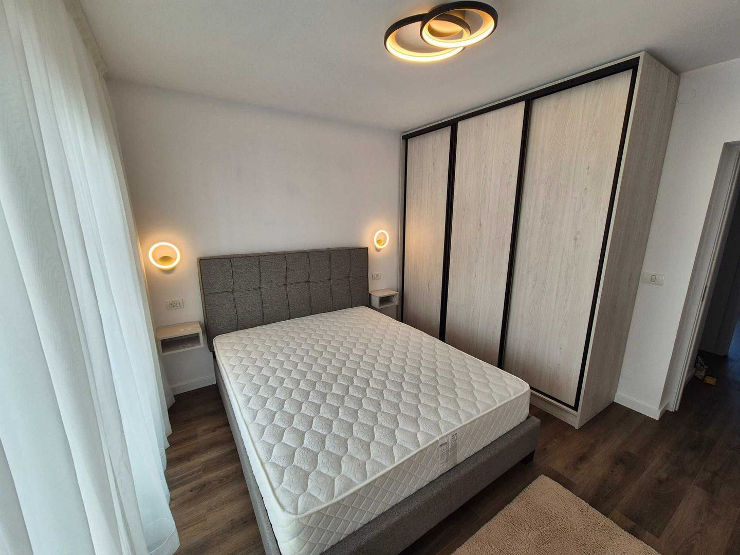 De Închiriat Apartament Lux 3 camere, rond Alba Iulia - Poză 4