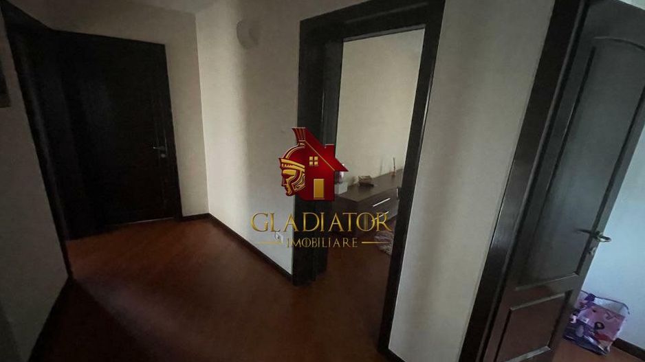 Vila Visan cu acces rapid si dinspre Hlincea, model deosebit, nu rata - Poză 13