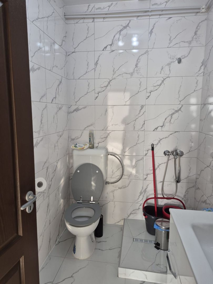 BRASADAS vinde Spatiu birou/apartament luceul Economic. - Poză 5