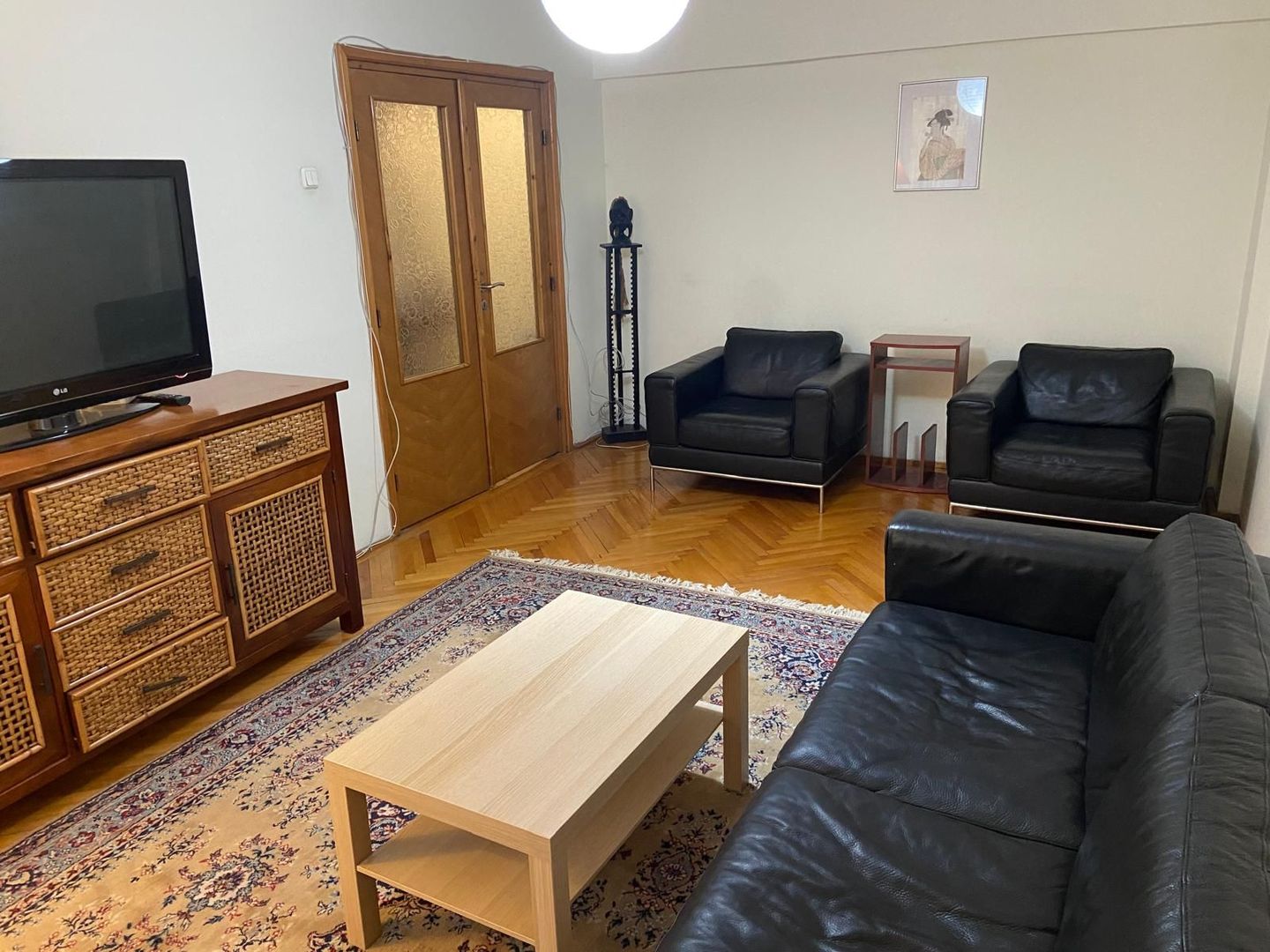 Închiriere apartament 3 camere, decomandat, zona Traian-Unirii - Poză 5