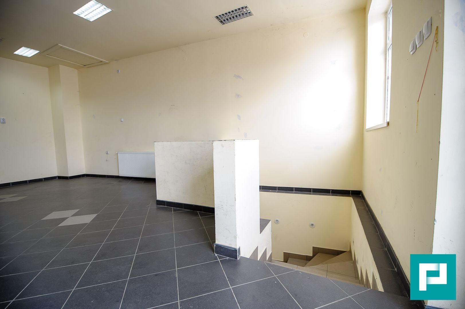 Spațiu comercial Arad, strada Dorobanților 254 mp. - Poză 5