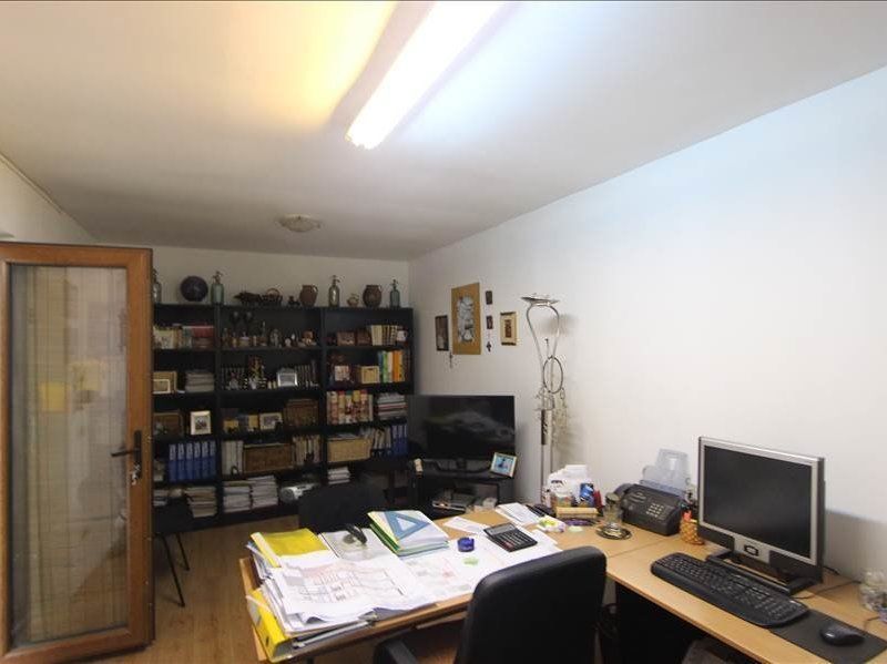 Casă / Vilă cu 9 camere de vânzare în zona Bogdanestilor - Poză 6