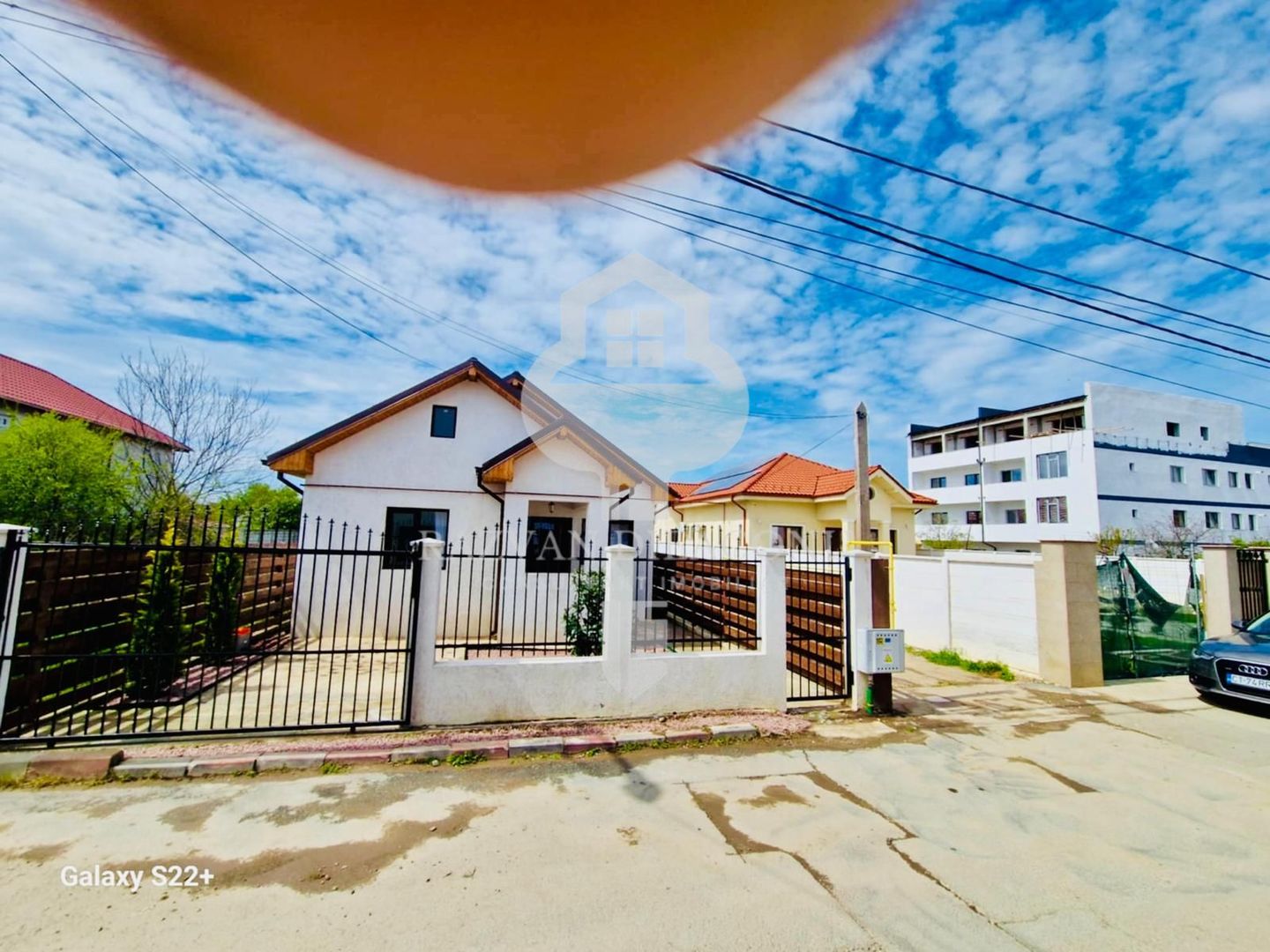 Casă spațioasă, mobilată și utilată în Năvodari Nord-Vest - Poză 3