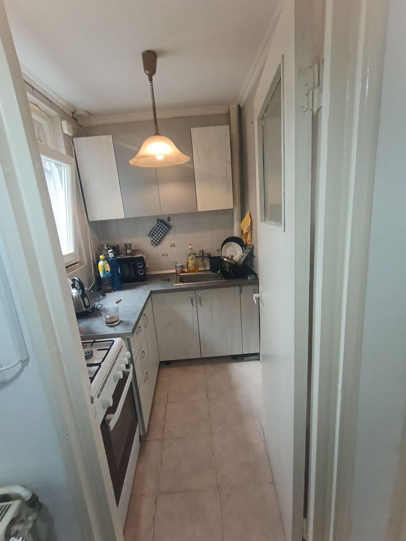 De vanzare apartament 2 camere Drumul Taberei - Poză 4