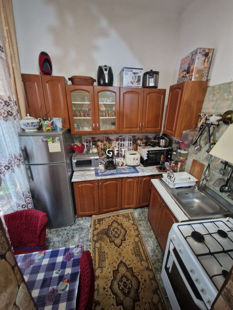 Apartament la casa +ATELIER( Afacere la cheie ) + garaj, ULTRACENTRAL - Poză 5