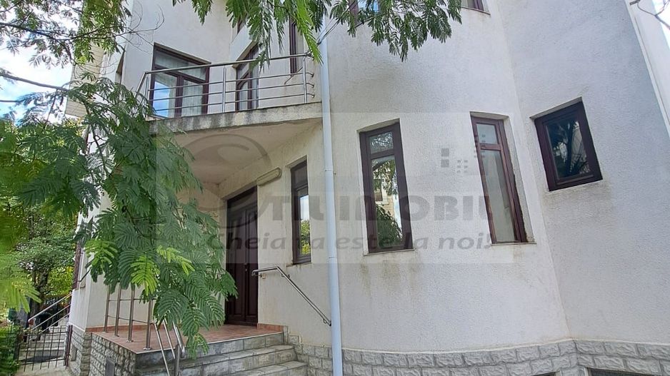 Casa/Vila de Inchiriat COPOU - 3000 euro - Poză 42