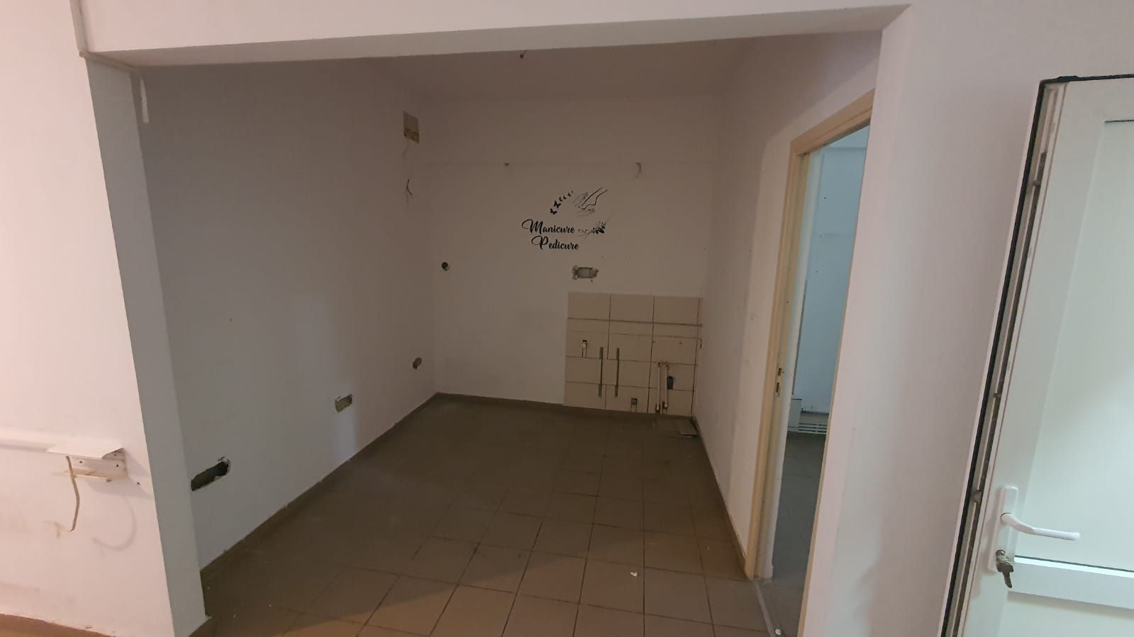 Sp. com. stradal trafic intens/intersectie Metrou Brancoveanu - Poză 7