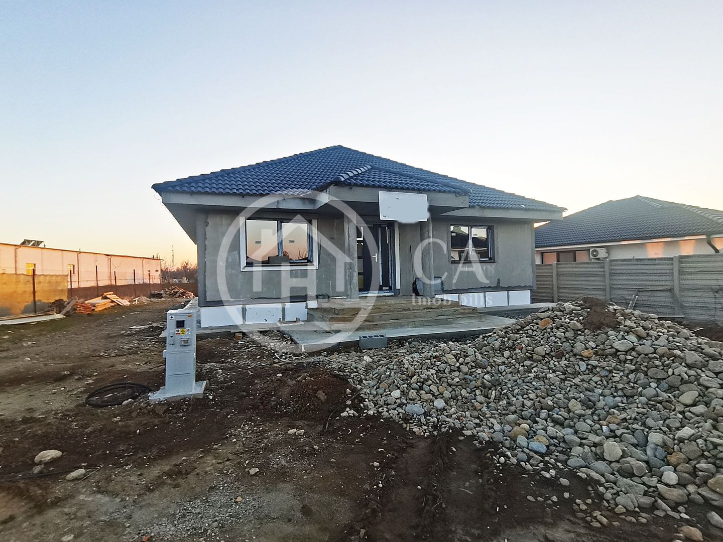 Casa de vanzare cu 4 camere in Oncea, Oradea - Poză 2