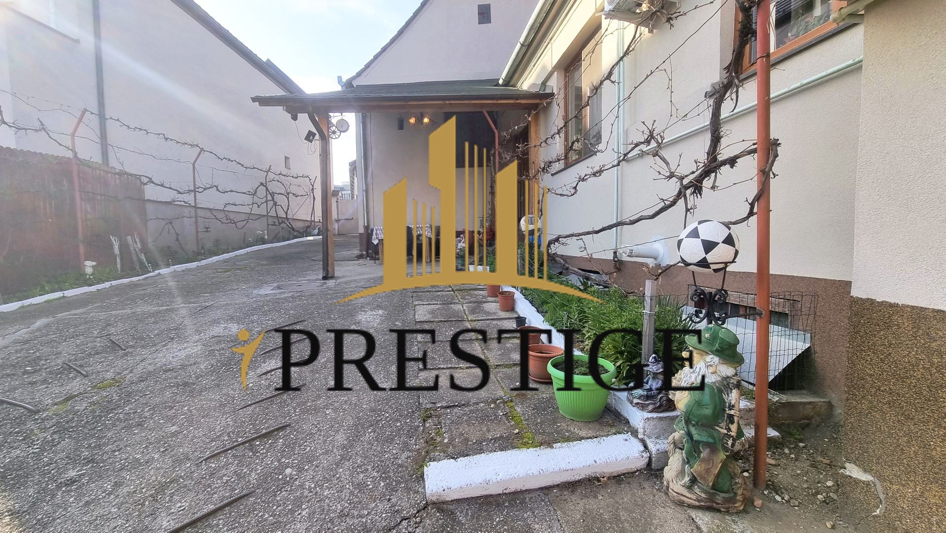 CASĂ DE VÂNZARE SIBIU TURNIȘOR, CURTE MARE, GARAJ, ACCES AUTO - Poză 29