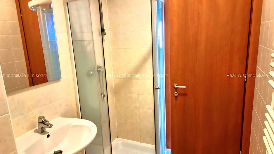 Ansamblul Rezidențial RING. Apartament spațios, zona Torontalului - Poză 8