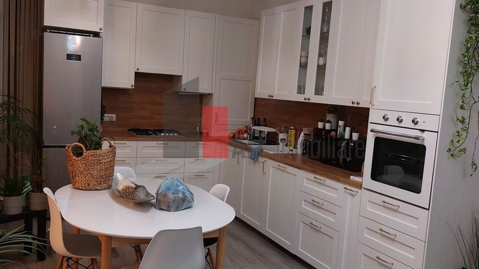Vanzare casa individuală Domnești, 4 camere, toate utilitățile, teren 400 mp - Poză 6