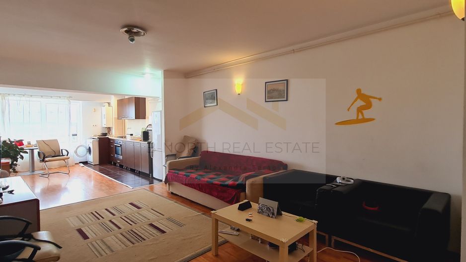 Apartament  2 camere Ostratu - Poză 1