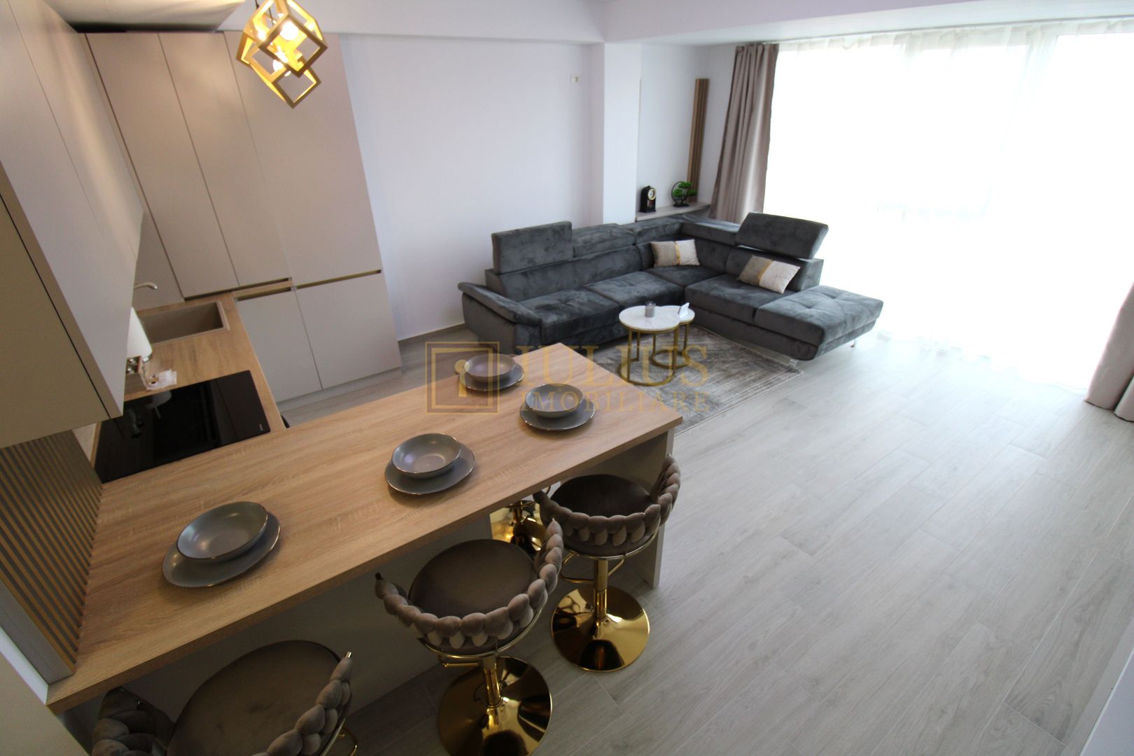 Prima inchiriere, lift, loc parcare inclus. Cetatii - Mircea Cel Batran. - Poză 2