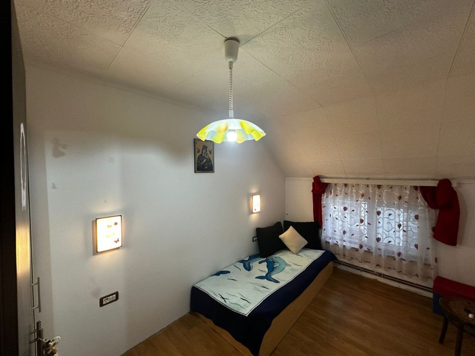 Casa cu teren de 1500 mp, in pitorescul sat Alunis - potrivita pentru duplex - Poză 6