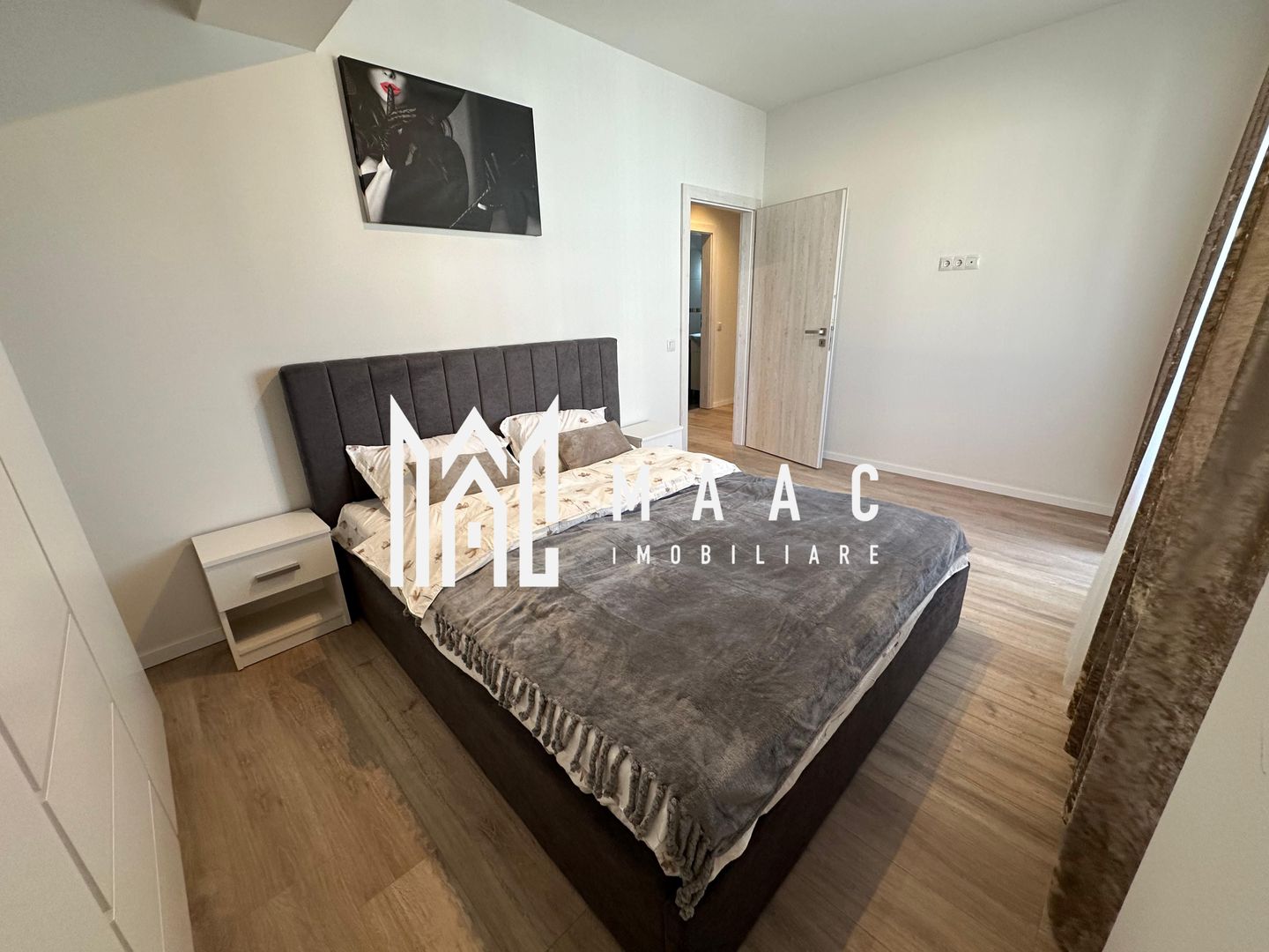 Apartament 3 camere I Etaj 2 I Modern I Balcon I Central - Poză 3