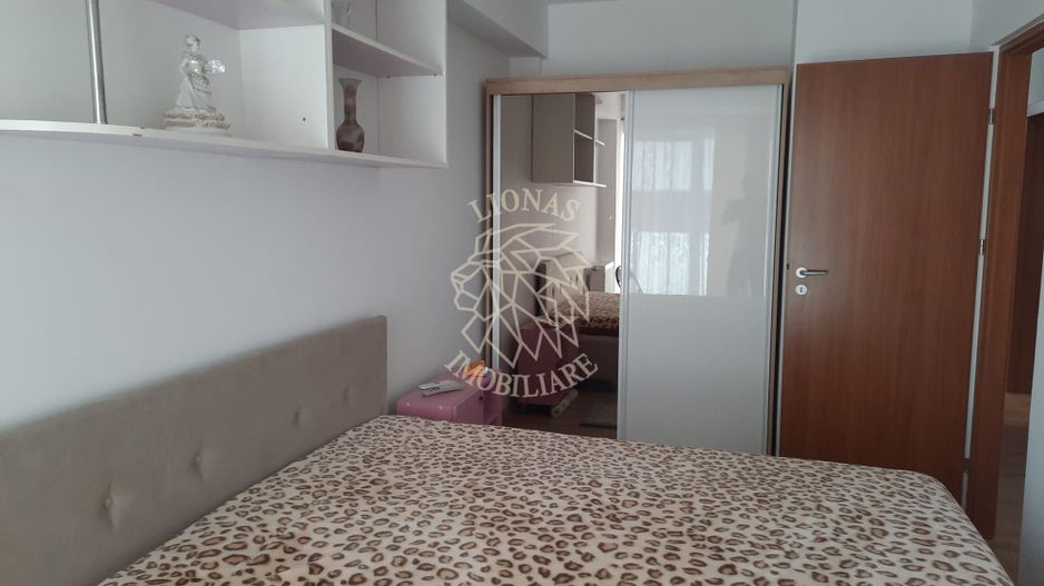 Apartament decomandat 2 camere-terasa 10 mp-etaj 1-Zona Centrala - Poză 3