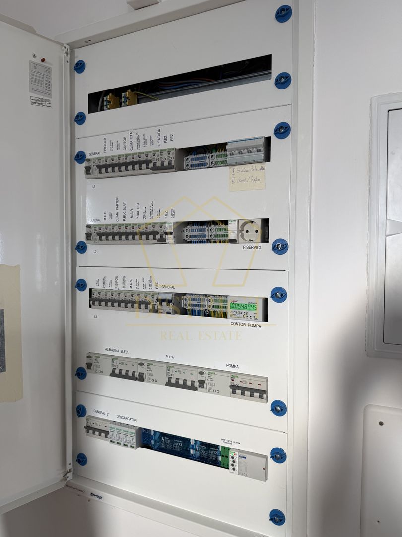 Vila cu 6 camere eficienta energetic 265 mp utili | Sacalaz | E-V - Poză 17