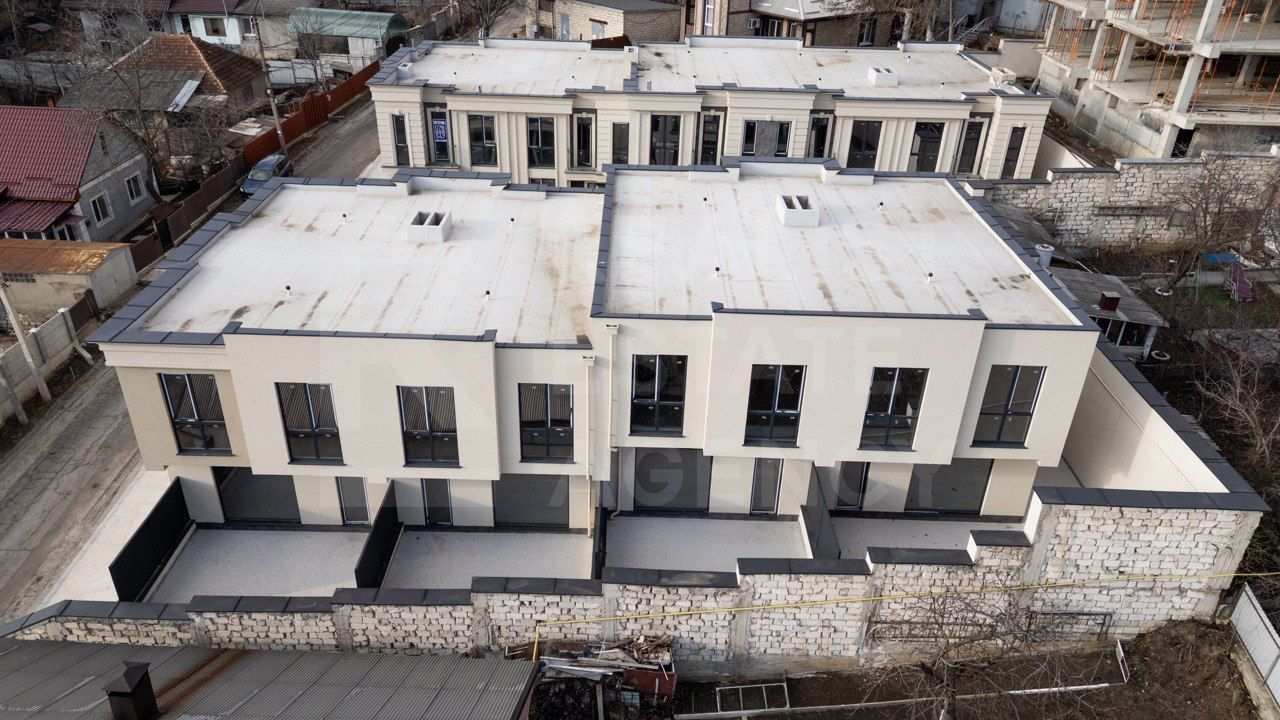 Vânzare, townhouse, 2 nivele, 3 camere, strada Maciesilor, Telecentru - Poză 9