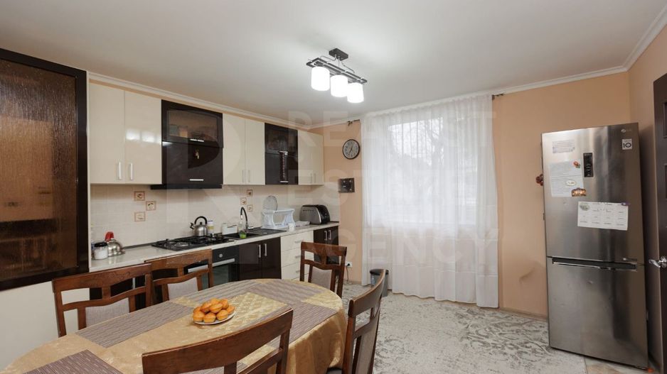 Vânzare, casă, 2 nivele, 5 camere, str. Ion Vatamanu, Vatra - Poză 5