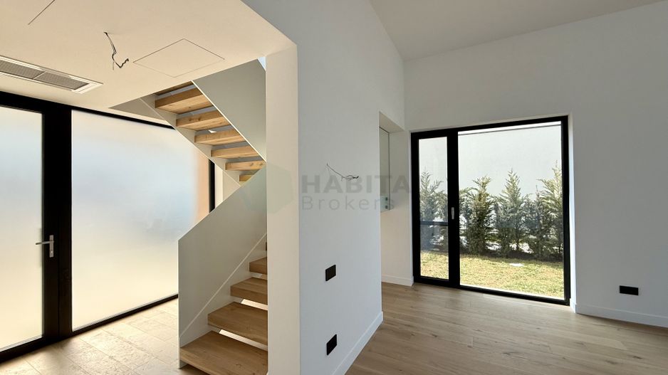 Vila tip duplex in Amber Forest, langa padure - Poză 3