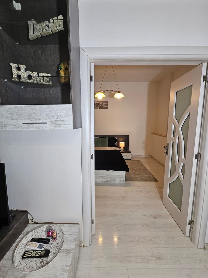 Închiriez apartament 2 camere lux modern, Piața Romană, petfriendly - Poză 7