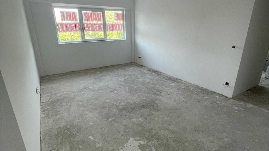 BRASADAS vinde ap 4 cam etaj 3/8 2 băi 2 balcoane Micro16. - Poză 3