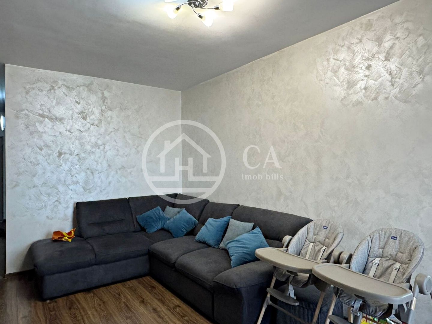 Apartament cu 2 camere de vânzare in zona Nufarul, Oradea - Poză 5