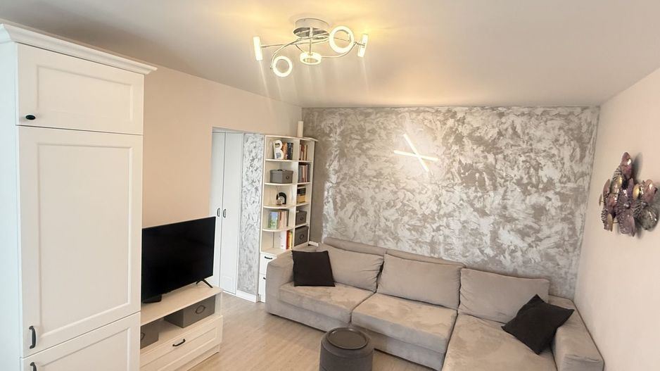 0DOROBANȚI | 3 camere | READY TO MOVE IN | Renovat complet | Mobilat & utilat - Poză 1