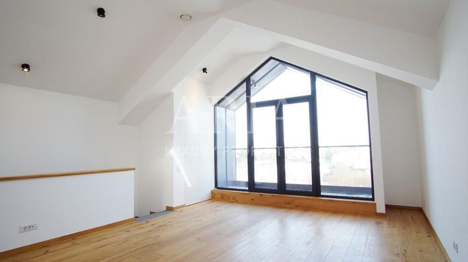 VILLA PIPERA JOLIE VILLE - Poză 6