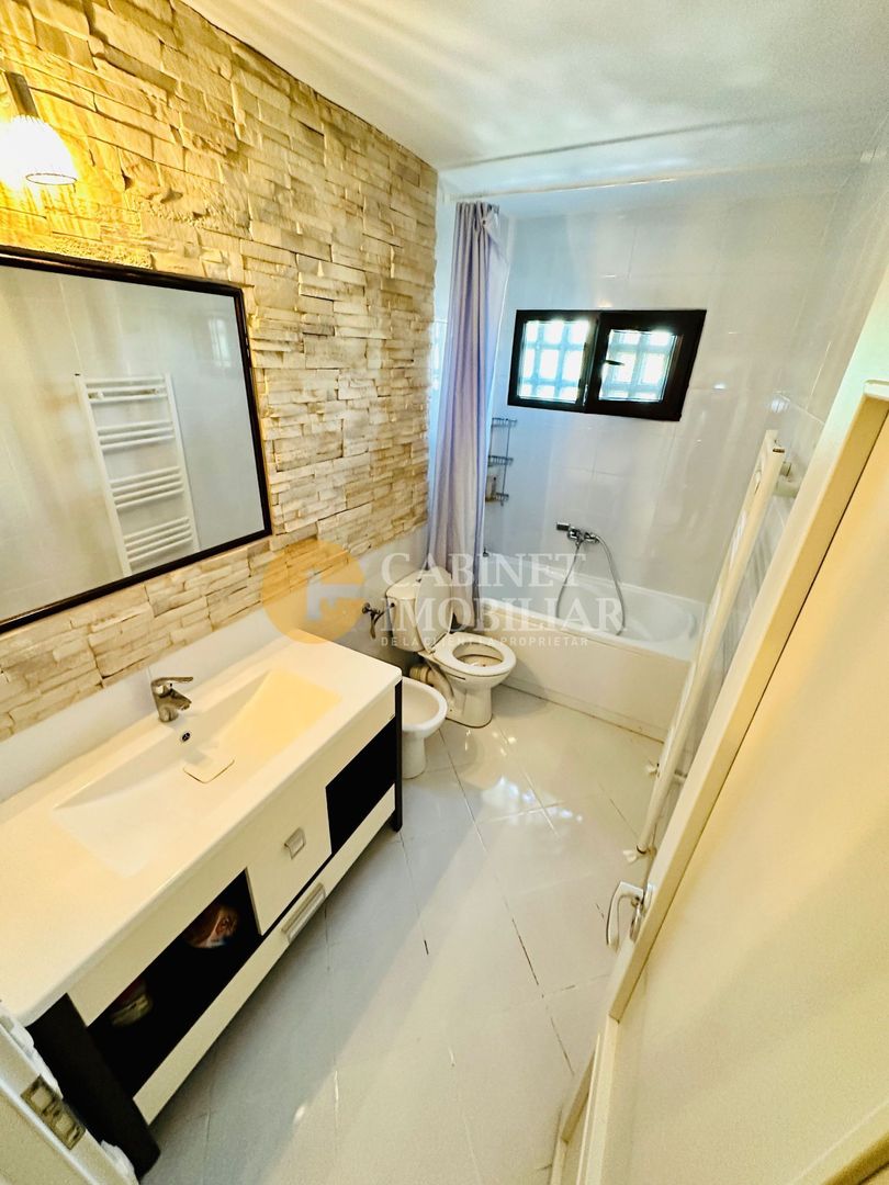 Apartament cu 3 camere - Bloc Fara Risc - Renovat - Zona Podu Ros - Poză 6