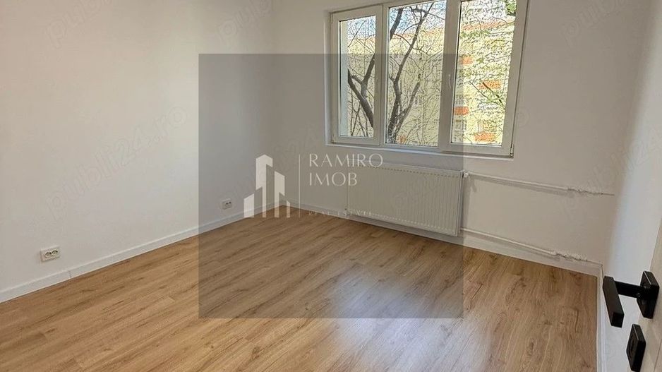 Apartament 3 camere 71 mp etaj 2 Turnu Magurele/Grand arena - Poză 5