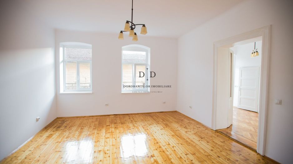 Spațiu de birou cu farmec istoric | Piața Unirii | Clădire emblematică - Poză 1