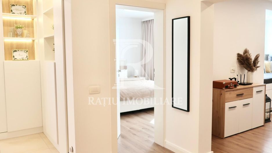 Apartament cu 3 camere | Vedere panoramică deosebită | Oradea - Poză 16