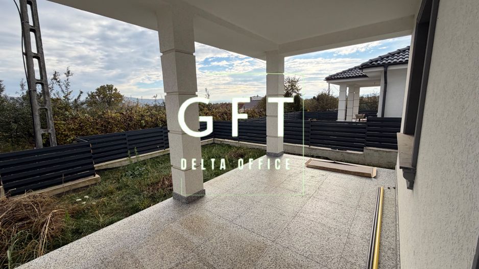 Casa de vanzare, 4 camere, zona Nord, Utrafinisata!!! - Poză 9