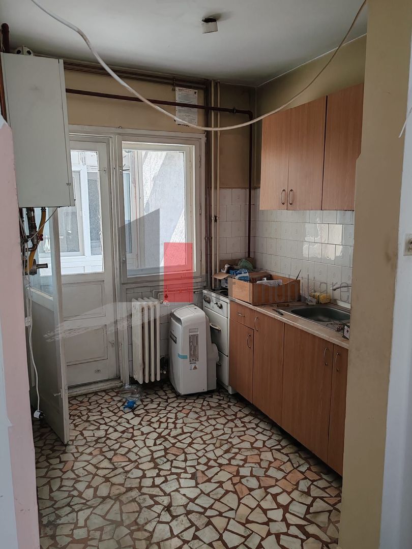 Apartament 3 camere + camera supliemntara, garaj si boxa Cotroceni - Poză 13