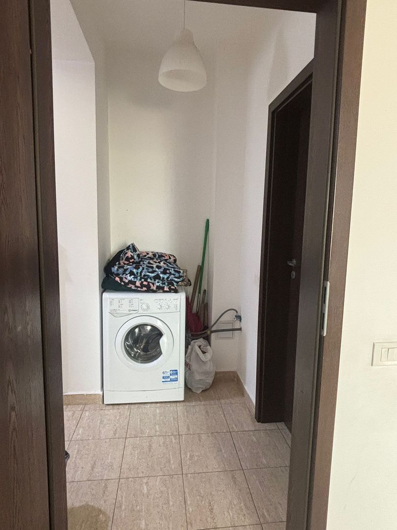 Garsoniera decomandata Prelungirea Ghencea Loc de parcare - Poză 10