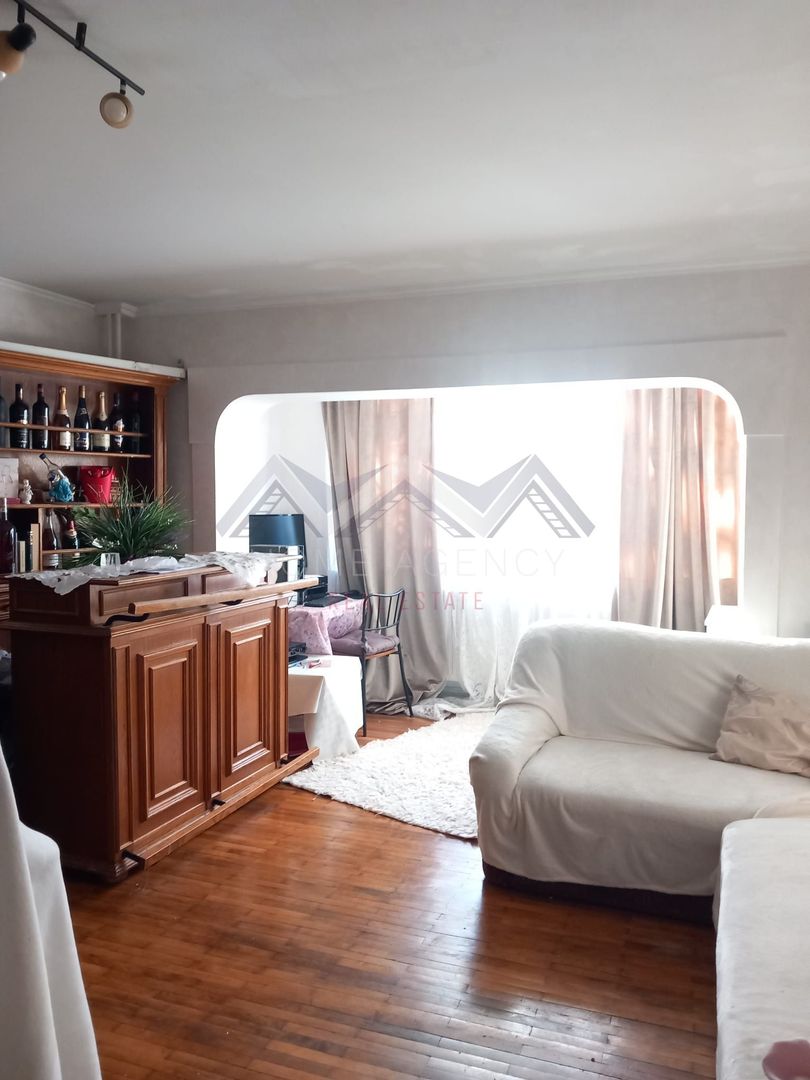 Apartament 4 camere de vânzare Otopeni ULTRACENTRAL - Poză 1