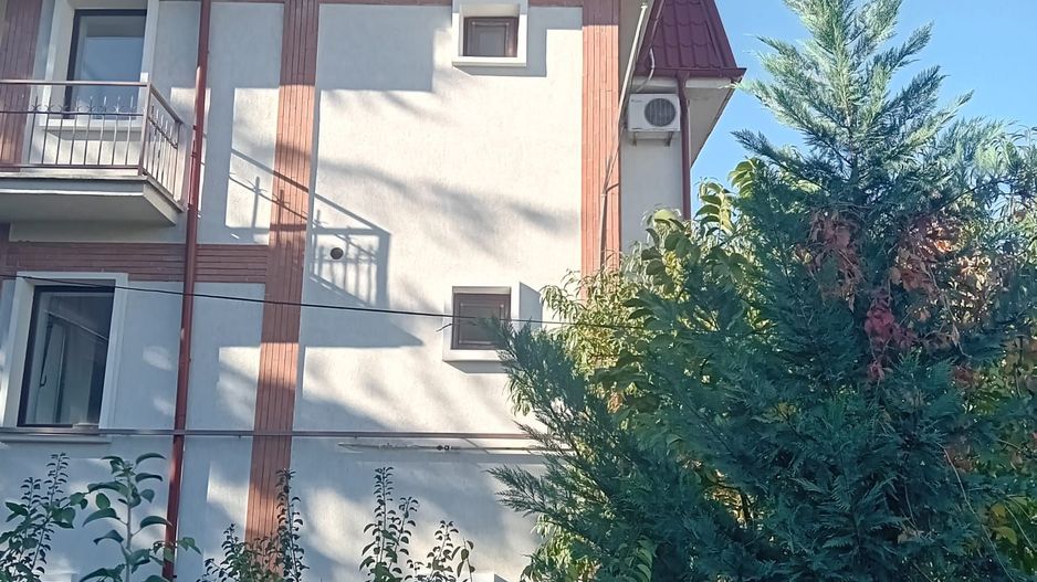 De vânzare – Casă D+P+2E+M în zona ultracentrală ideala pentru afacerea ta! - Poză 2